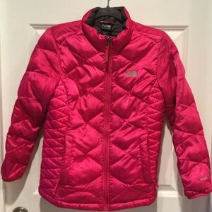 The North Face 550 Hot Pink Satin Girls' Puffer Jacket ~ Size Large (14-16)